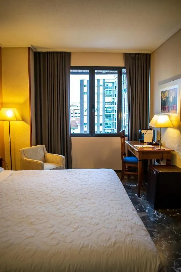 Hotel Condestable Iranzo Jaén 4*,